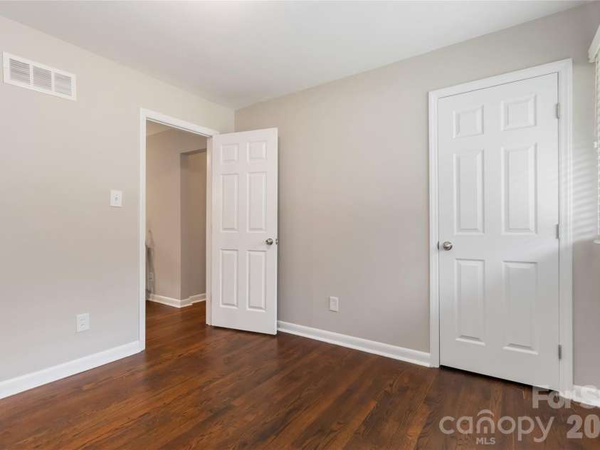 3526 Stonehaven Drive, Charlotte, NC 28215.  MLS# CAR4391236, YatesRealty ID 29308. Bedroom 2