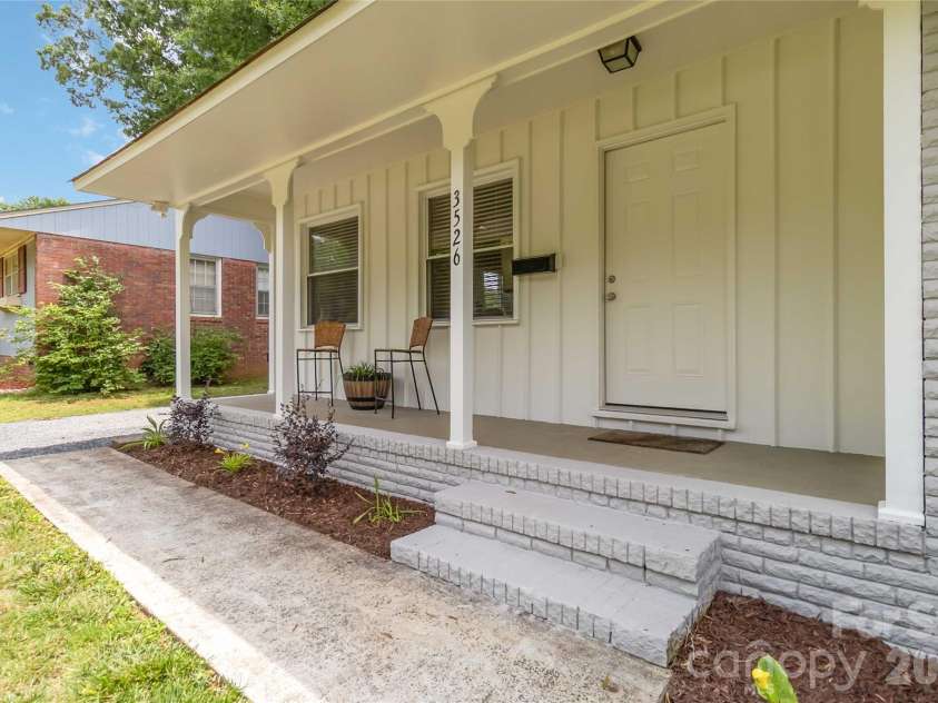 3526 Stonehaven Drive, Charlotte, NC 28215.  MLS# CAR4391236, YatesRealty ID 29308. Front porch