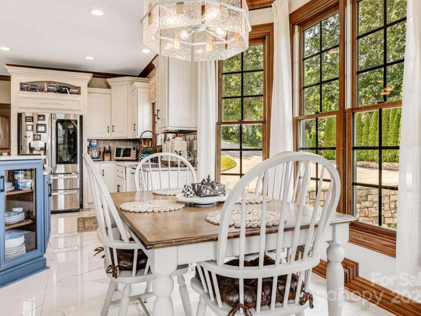 76 Bradford Vista, Fletcher, NC 28732.  MLS# CAR4279967, YatesRealty ID 29309. 