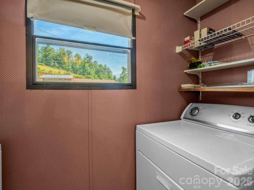8 Don Felmet Road, Leicester, NC 28748.  MLS# CAR4390735, YatesRealty ID 29311. 