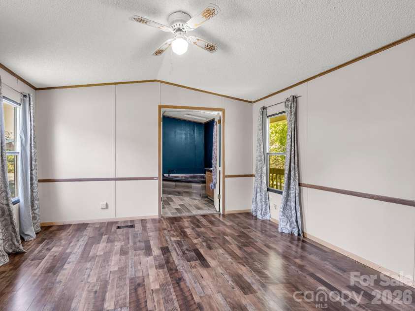 8 Don Felmet Road, Leicester, NC 28748.  MLS# CAR4390735, YatesRealty ID 29311. 