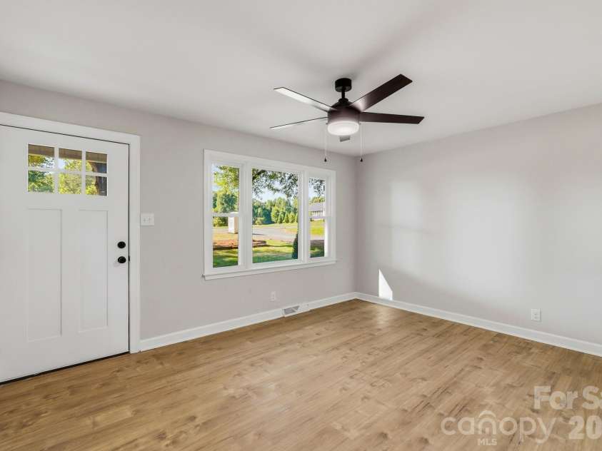 1524 Williams Road, Lewisville, NC 27023.  MLS# CAR4391321, YatesRealty ID 29312. 