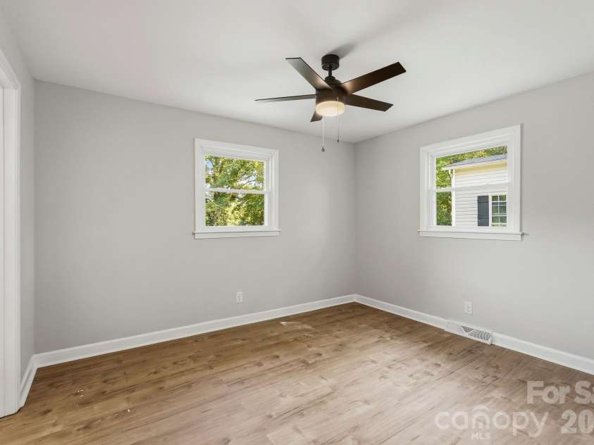 1524 Williams Road, Lewisville, NC 27023.  MLS# CAR4391321, YatesRealty ID 29312. 