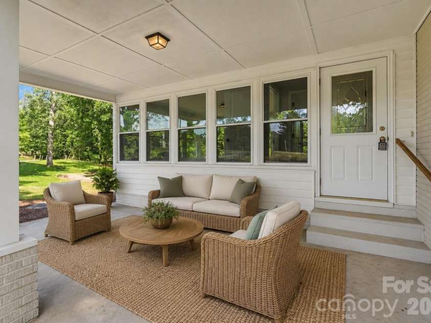 1524 Williams Road, Lewisville, NC 27023.  MLS# CAR4391321, YatesRealty ID 29312. 