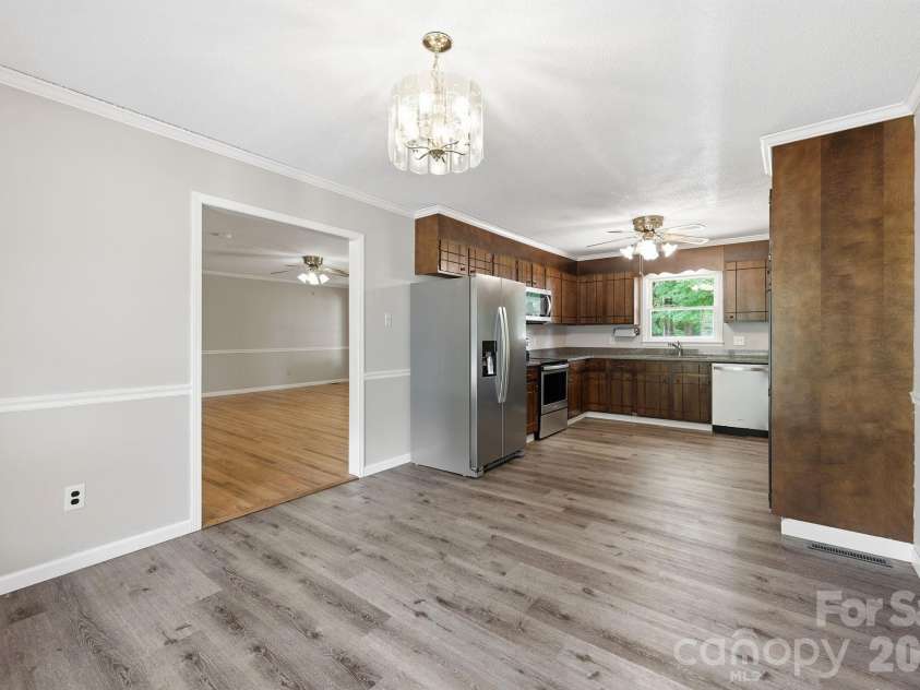 302 Mccoy Road, Salisbury, NC 28144.  MLS# CAR4390796, YatesRealty ID 29314. 