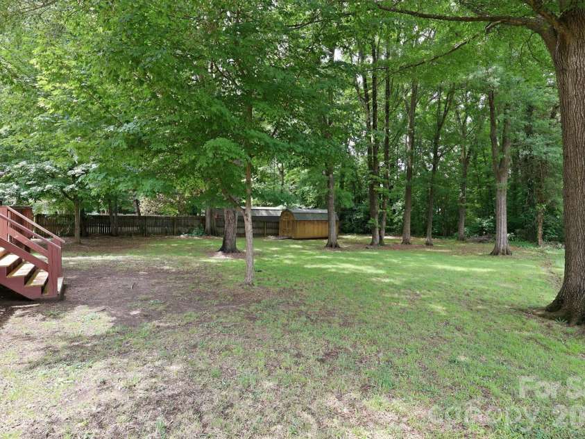 302 Mccoy Road, Salisbury, NC 28144.  MLS# CAR4390796, YatesRealty ID 29314. 