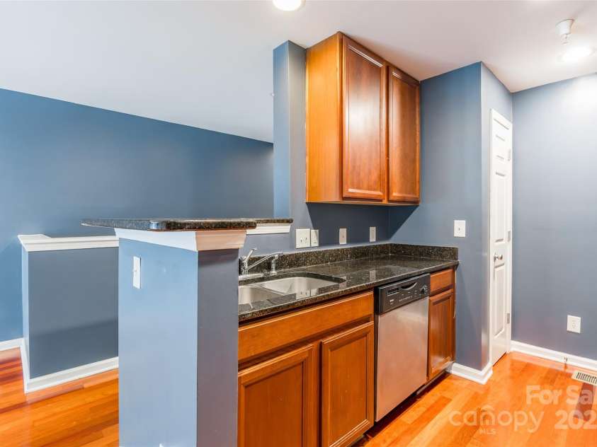 3629 Warp Street, Charlotte, NC 28205.  MLS# CAR4283021, YatesRealty ID 29314. 