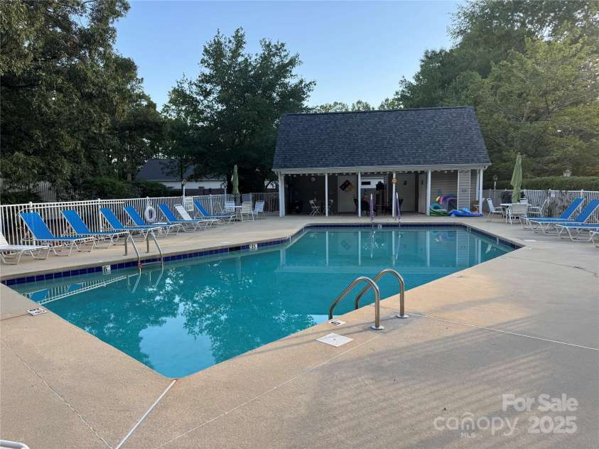 21120 Cold Spring Lane, Cornelius, NC 28031.  MLS# CAR4276142, YatesRealty ID 29315. 