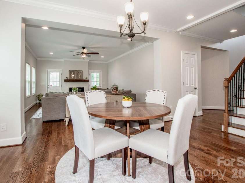 3211 Oakdale Road, Charlotte, NC 28216.  MLS# CAR4380847, YatesRealty ID 29315. Floor plan flows beautifully