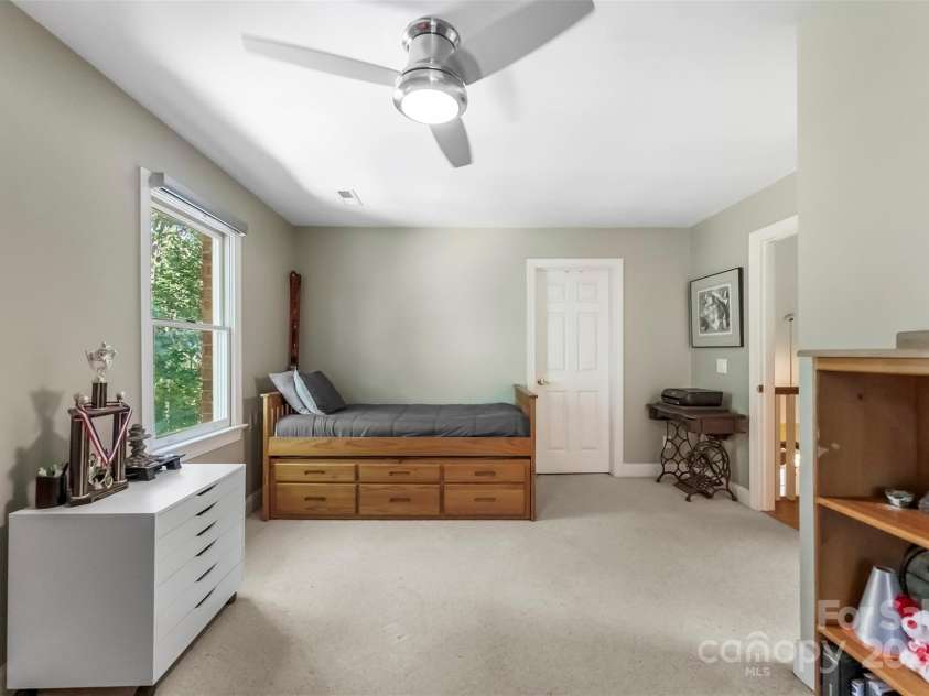 104 Tallwood Drive, Shelby, NC 28152.  MLS# CAR4280185, YatesRealty ID 29316. 