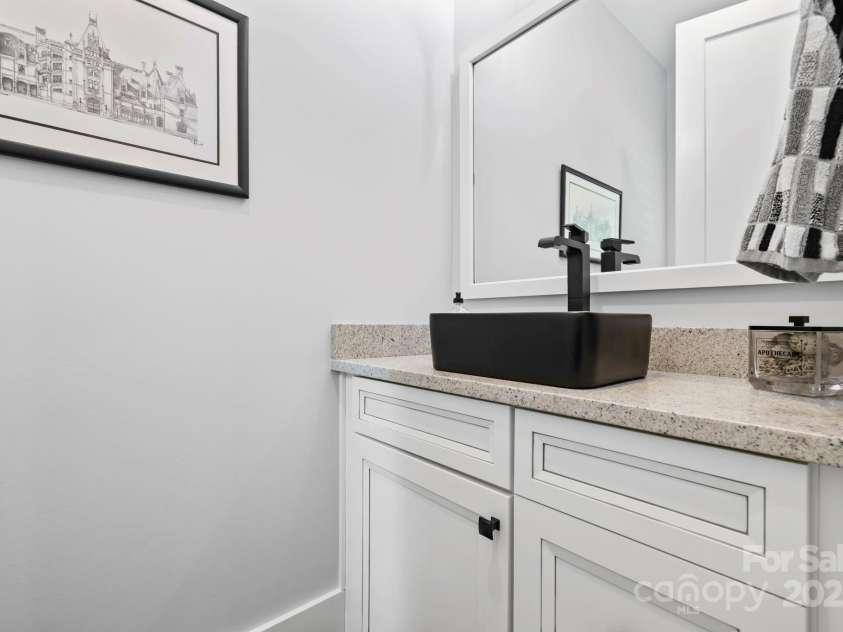 231 Tower Circle, Laurel Park, NC 28739.  MLS# CAR4276867, YatesRealty ID 29319. 
