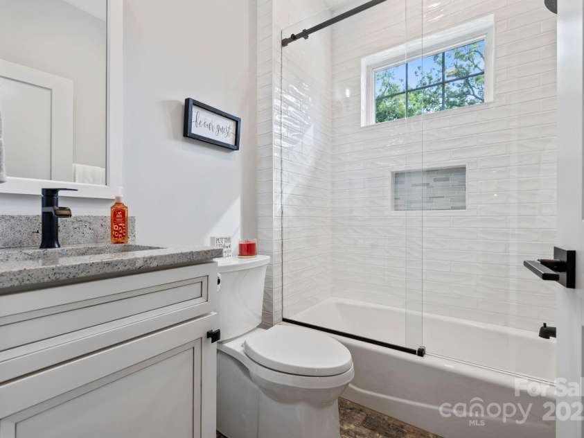 231 Tower Circle, Laurel Park, NC 28739.  MLS# CAR4276867, YatesRealty ID 29319. 