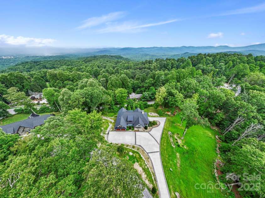 231 Tower Circle, Laurel Park, NC 28739.  MLS# CAR4276867, YatesRealty ID 29319. 