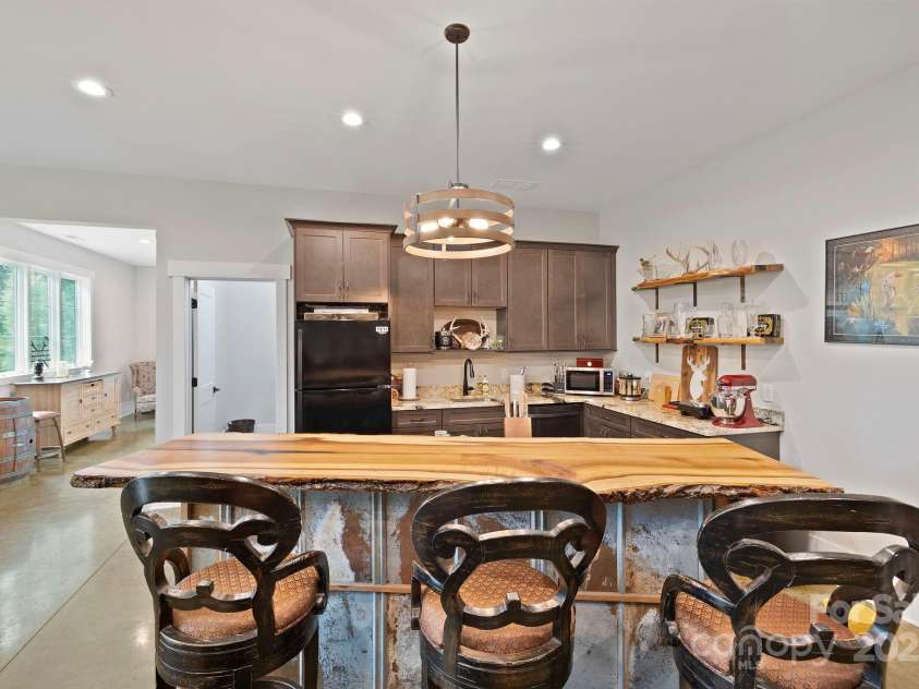 231 Tower Circle, Laurel Park, NC 28739.  MLS# CAR4276867, YatesRealty ID 29319. 