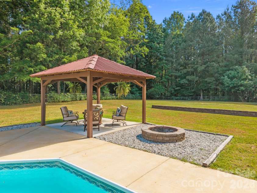 745 Dukeville Road, Salisbury, NC 28146.  MLS# CAR4375497, YatesRealty ID 29319. 