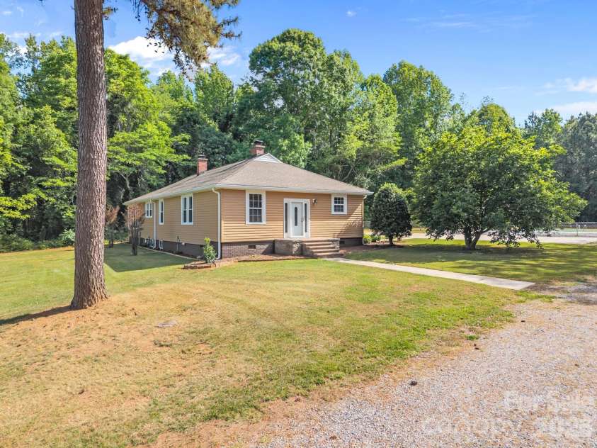 745 Dukeville Road, Salisbury, NC 28146.  MLS# CAR4375497, YatesRealty ID 29319. 