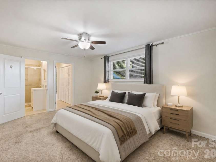 4824 Gilmore Drive, Charlotte, NC 28209.  MLS# CAR4418020, YatesRealty ID 29320. Virtually staged
