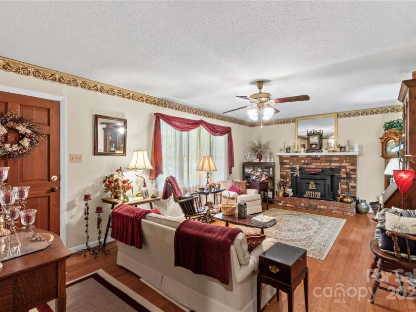 270 Lewis ferry Road, Statesville, NC 28625.  MLS# CAR4283233, YatesRealty ID 29323. 