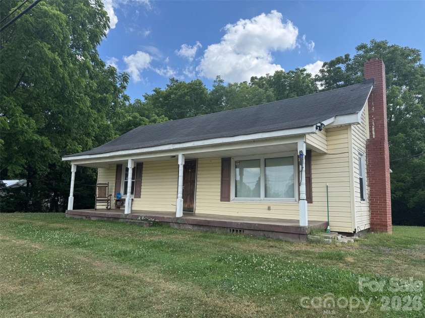 3675 Bringle Ferry Road, Salisbury, NC 28146.  MLS# CAR4390733, YatesRealty ID 29323. 
