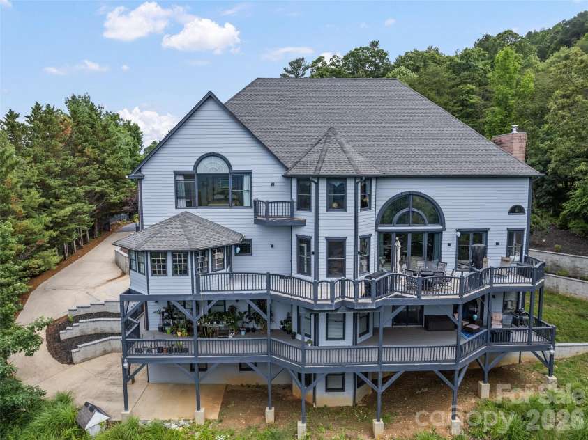 9 Perrion Avenue, Weaverville, NC 28787.  MLS# CAR4389434, YatesRealty ID 29324. 