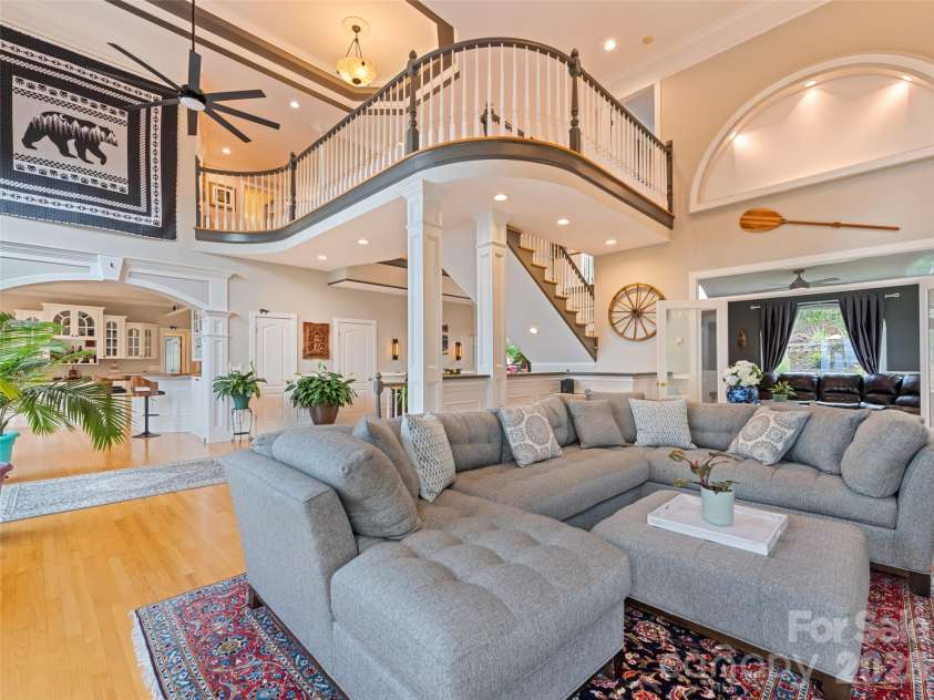 9 Perrion Avenue, Weaverville, NC 28787.  MLS# CAR4389434, YatesRealty ID 29324. 
