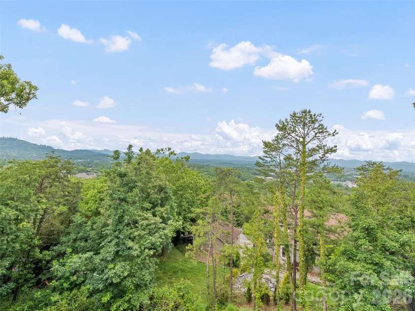 9 Perrion Avenue, Weaverville, NC 28787.  MLS# CAR4389434, YatesRealty ID 29324. 