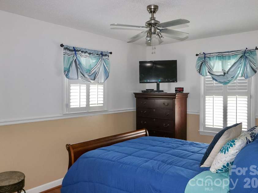 167 Speas Avenue, Boonville, NC 27011.  MLS# CAR4387495, YatesRealty ID 29326. 