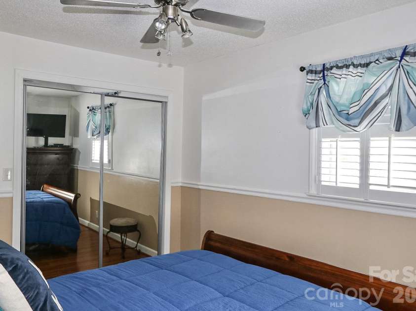 167 Speas Avenue, Boonville, NC 27011.  MLS# CAR4387495, YatesRealty ID 29326. 