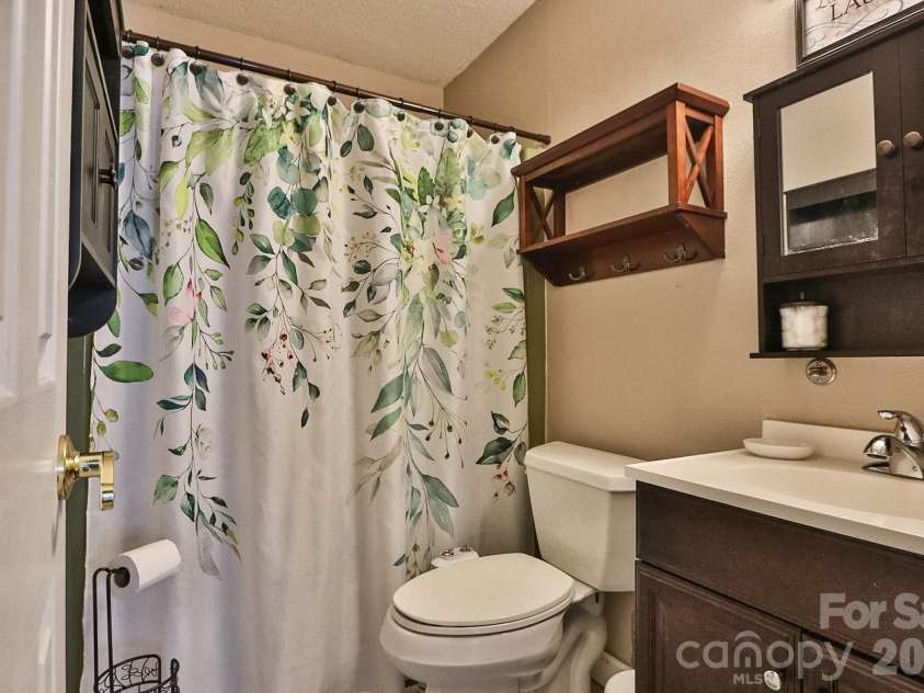 167 Speas Avenue, Boonville, NC 27011.  MLS# CAR4387495, YatesRealty ID 29326. 