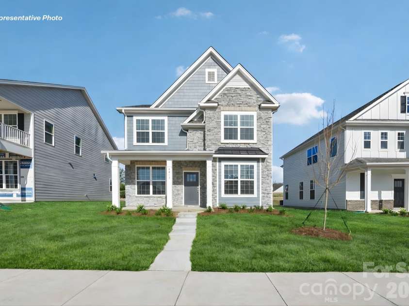 112 Waterfall Valley Way, Mooresville, NC 28117.  MLS# CAR4389695, YatesRealty ID 29328. 