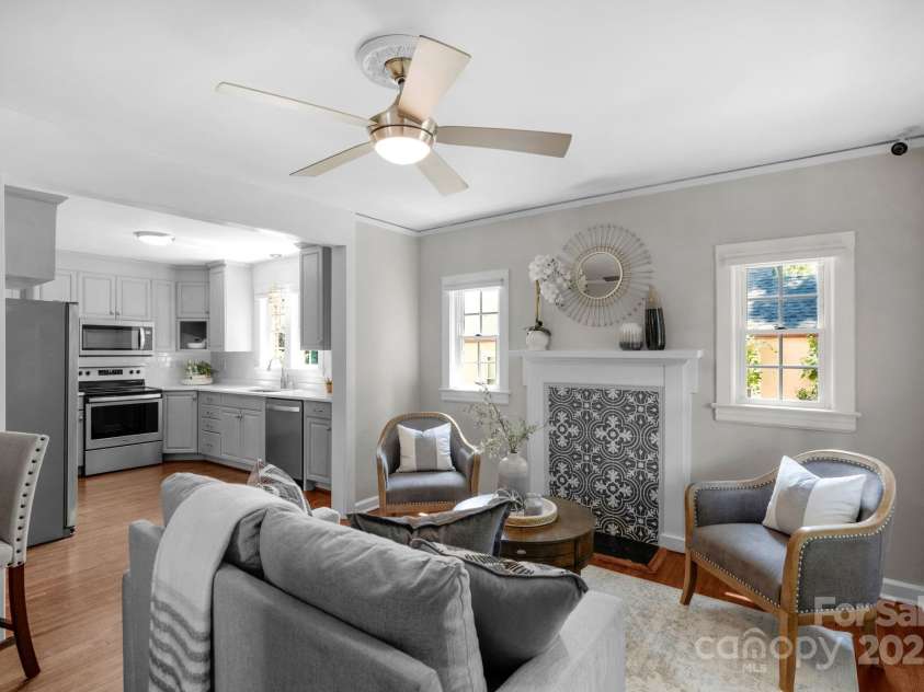 3224 Rogers Street, Charlotte, NC 28208.  MLS# CAR4277057, YatesRealty ID 29328. 