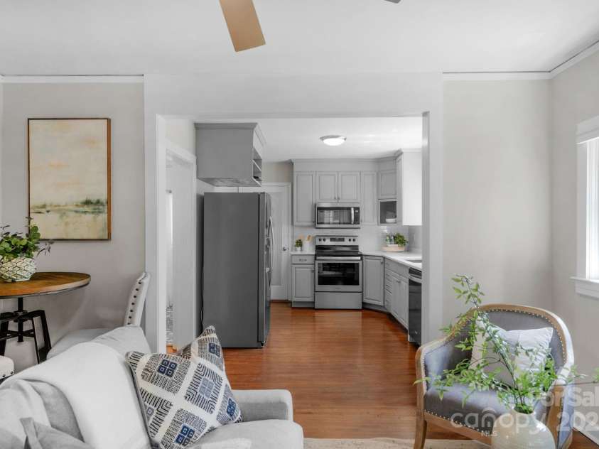 3224 Rogers Street, Charlotte, NC 28208.  MLS# CAR4277057, YatesRealty ID 29328. 