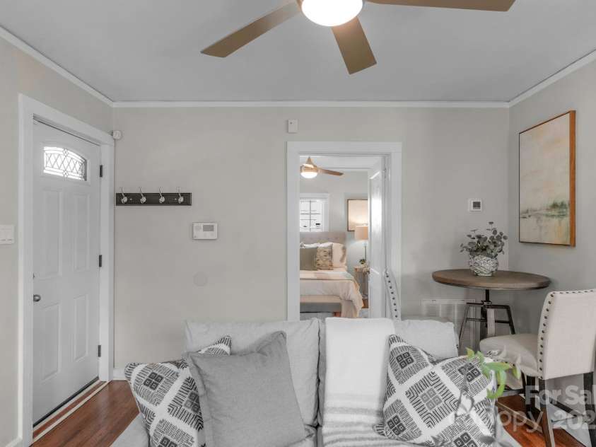 3224 Rogers Street, Charlotte, NC 28208.  MLS# CAR4277057, YatesRealty ID 29328. 
