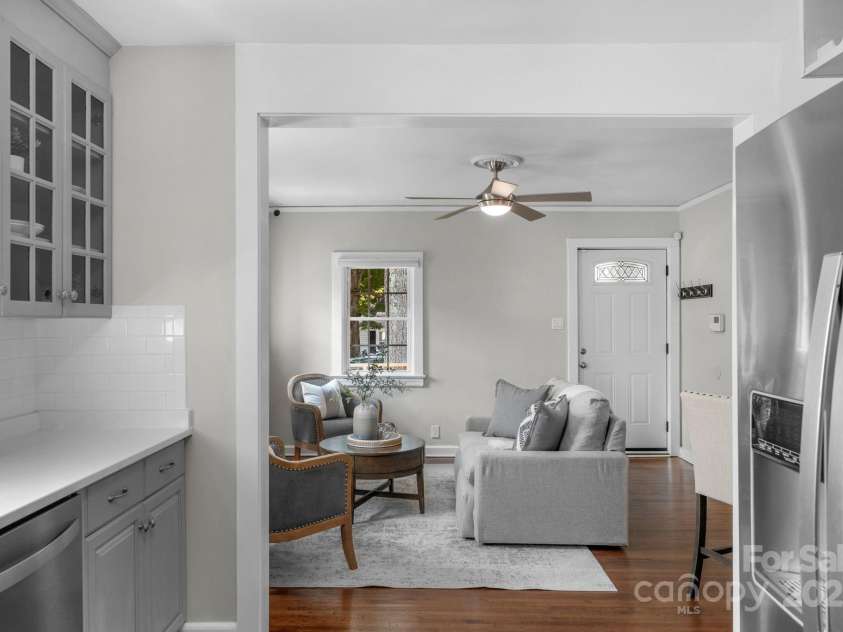 3224 Rogers Street, Charlotte, NC 28208.  MLS# CAR4277057, YatesRealty ID 29328. 
