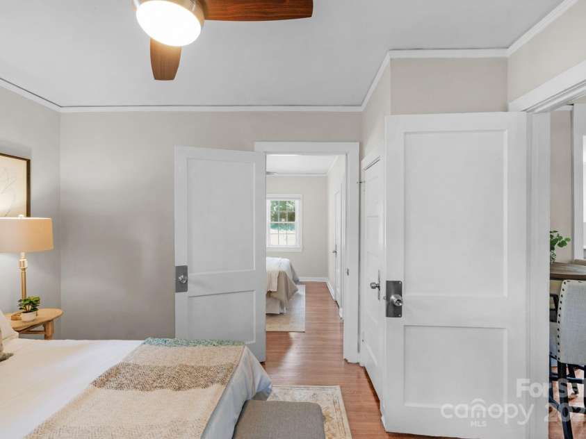 3224 Rogers Street, Charlotte, NC 28208.  MLS# CAR4277057, YatesRealty ID 29328. 