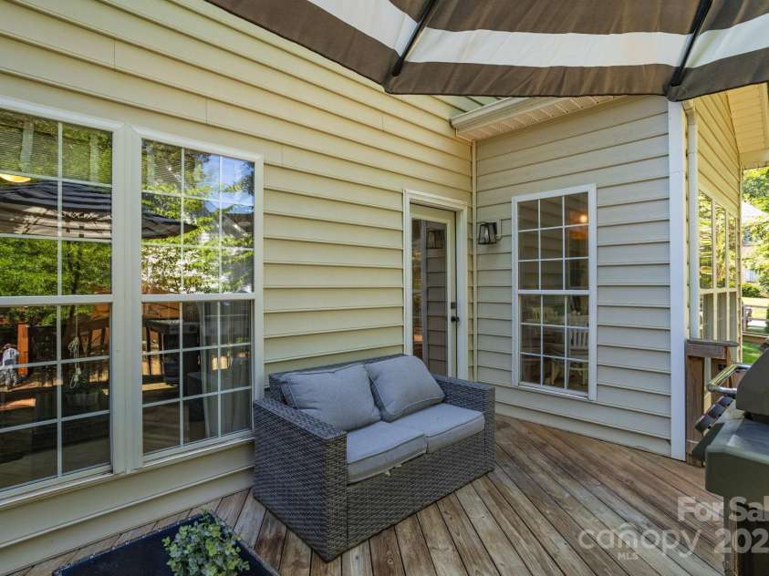 10110 Willingham Road, Huntersville, NC 28078.  MLS# CAR4286076, YatesRealty ID 29329. 