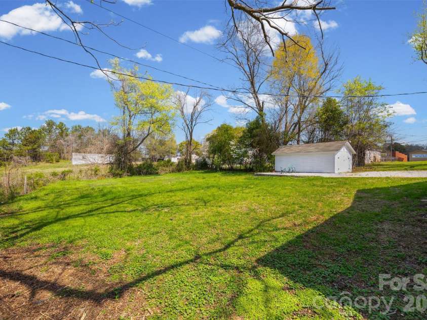 1616 Franandel Drive, Lancaster, SC 29720.  MLS# CAR4362038, YatesRealty ID 29329. 