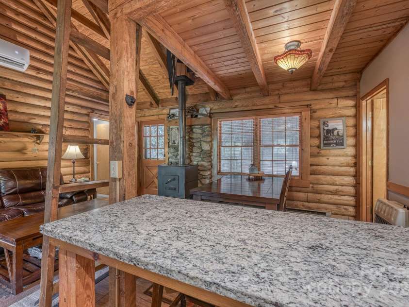 274 Hemlock Road, Banner Elk, NC 28604.  MLS# CAR4176178, YatesRealty ID 2933. 