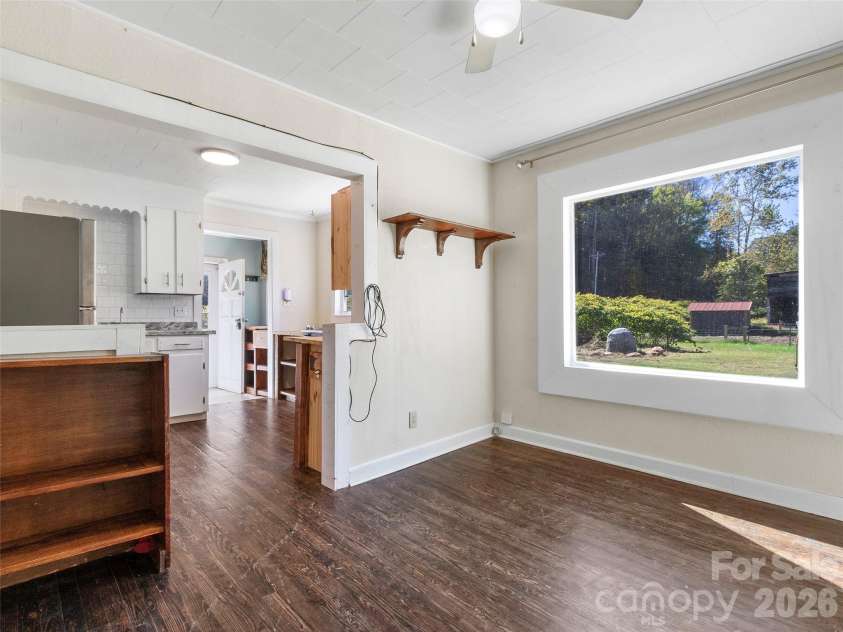 689 Bald Mountain Road, Burnsville, NC 28714.  MLS# CAR4309436, YatesRealty ID 2933. Dining Room