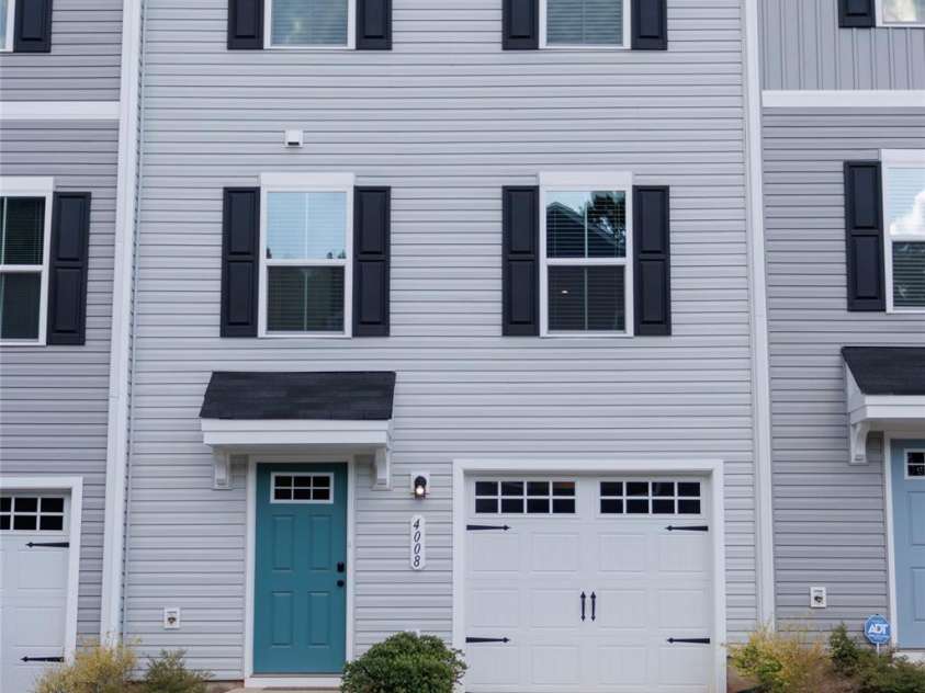 4008 Haldane Street, Charlotte, NC 28214.  MLS# CAR4285919, YatesRealty ID 29330. 