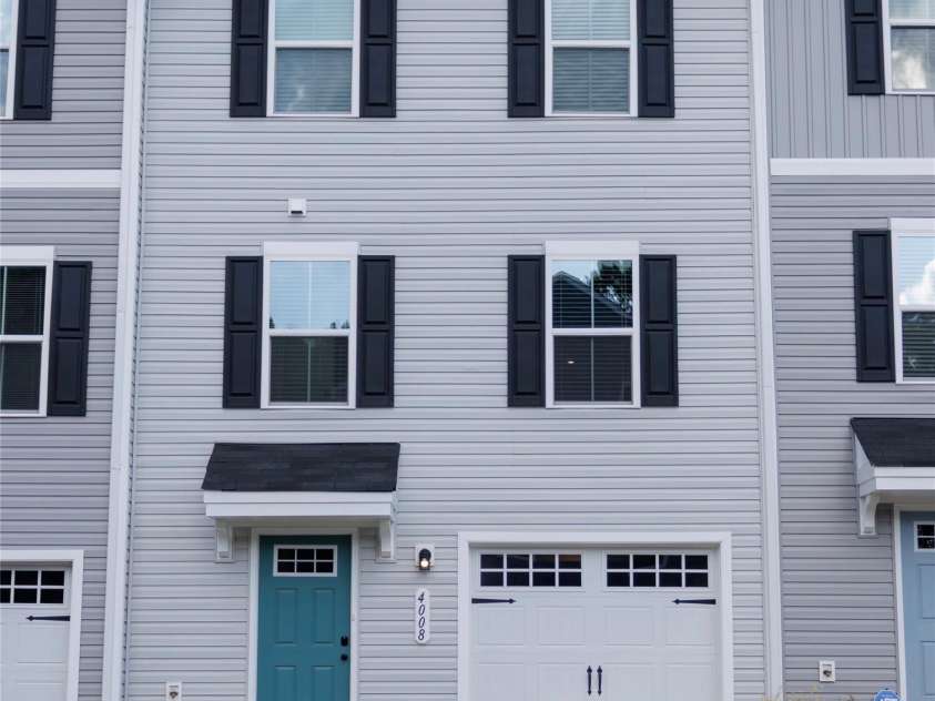 4008 Haldane Street, Charlotte, NC 28214.  MLS# CAR4285919, YatesRealty ID 29330. 