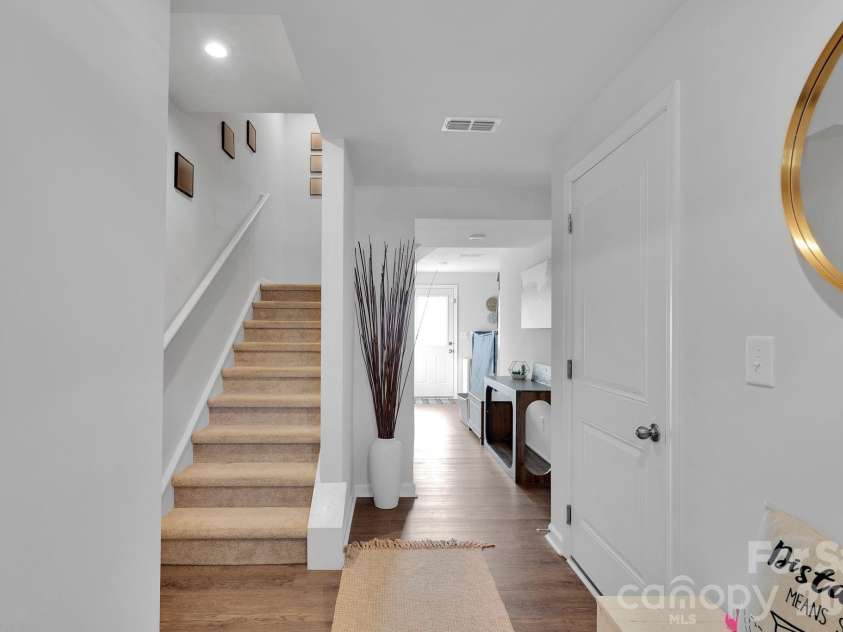 4008 Haldane Street, Charlotte, NC 28214.  MLS# CAR4341309, YatesRealty ID 29330. 