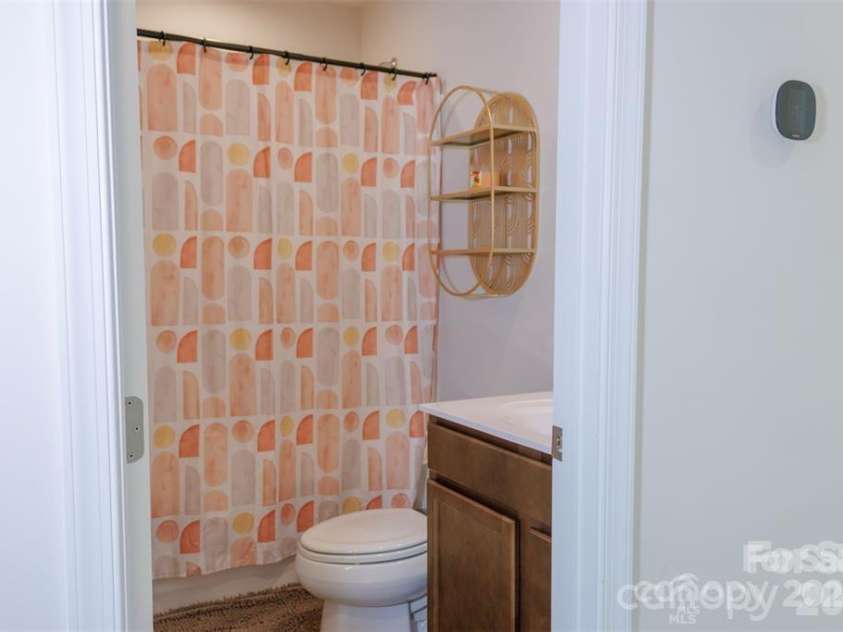 4008 Haldane Street, Charlotte, NC 28214.  MLS# CAR4341309, YatesRealty ID 29330. 