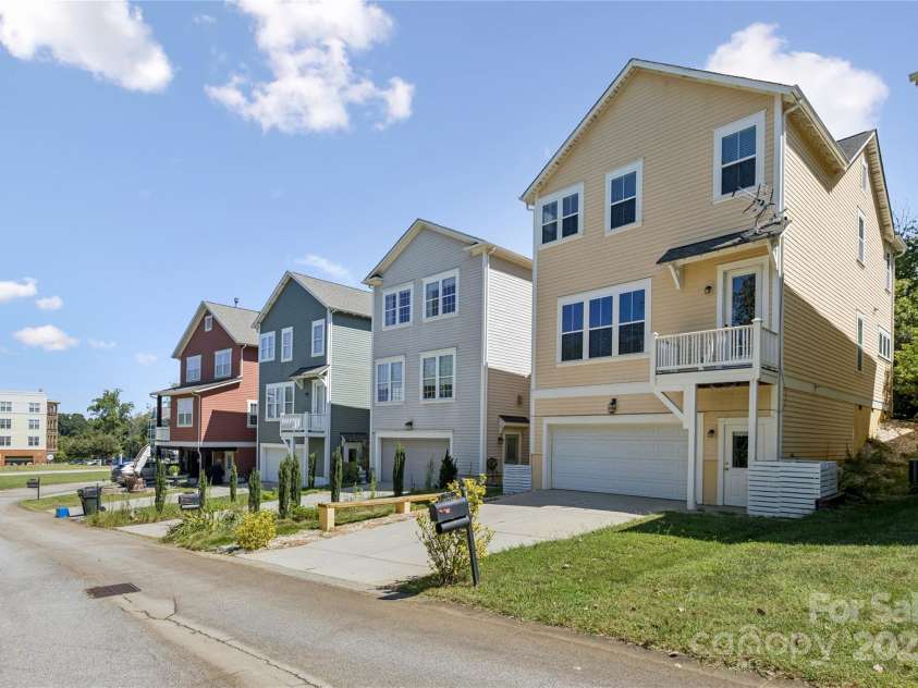 751 Terrace Park, Rock Hill, SC 29730.  MLS# CAR4270904, YatesRealty ID 29333. 
