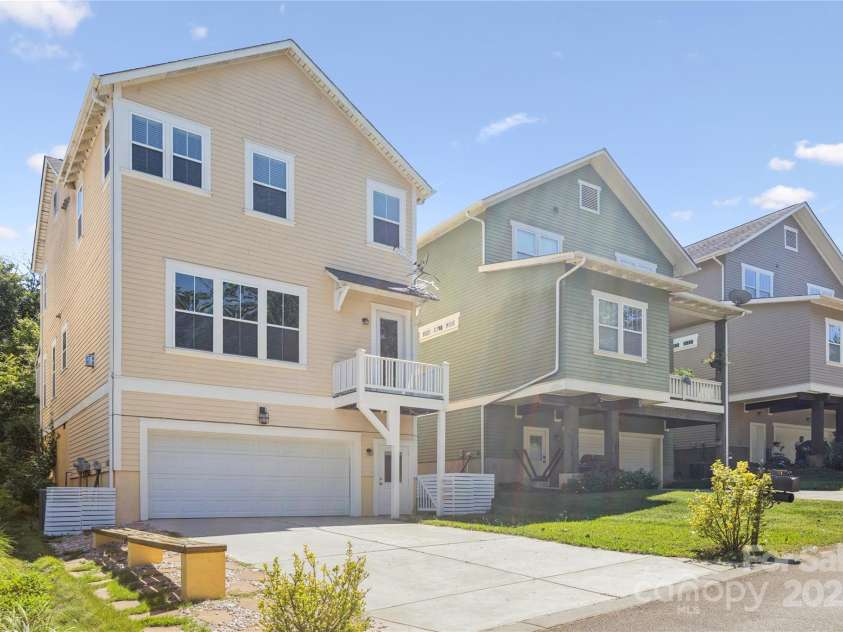 751 Terrace Park, Rock Hill, SC 29730.  MLS# CAR4270904, YatesRealty ID 29333. 