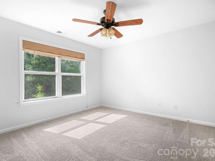 269 Montibello Drive, Mooresville, NC 28117.  MLS# CAR4392025, YatesRealty ID 29334. 