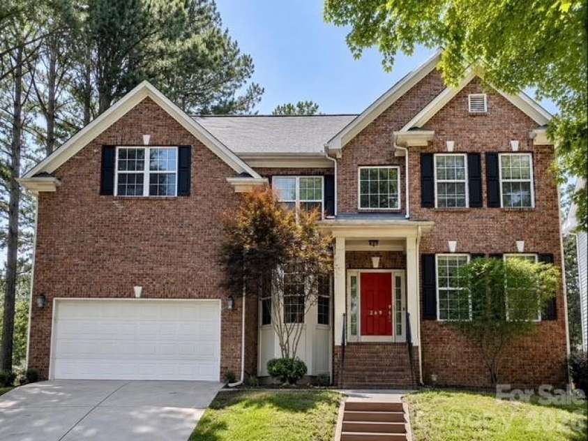 269 Montibello Drive, Mooresville, NC 28117.  MLS# CAR4392025, YatesRealty ID 29334. 