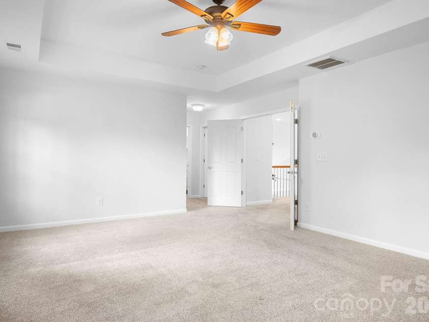 269 Montibello Drive, Mooresville, NC 28117.  MLS# CAR4392025, YatesRealty ID 29334. Primary Bedroom