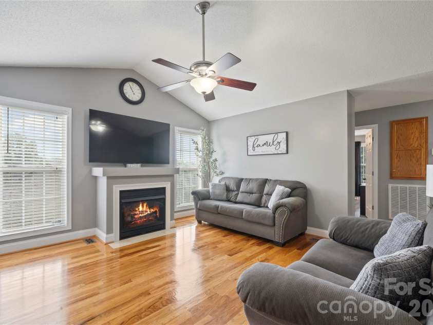 3933 Rocky Brook Place, Lenoir, NC 28645.  MLS# CAR4380583, YatesRealty ID 29335. 