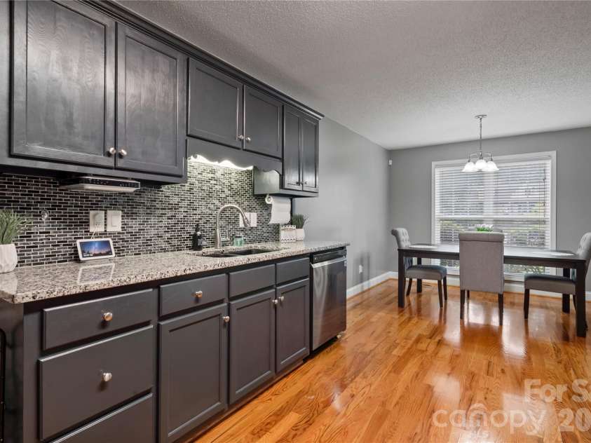 3933 Rocky Brook Place, Lenoir, NC 28645.  MLS# CAR4380583, YatesRealty ID 29335. 